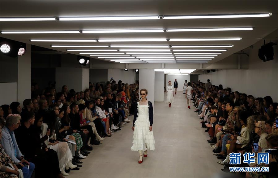 （國際）（5）2020倫敦春夏時(shí)裝周開幕